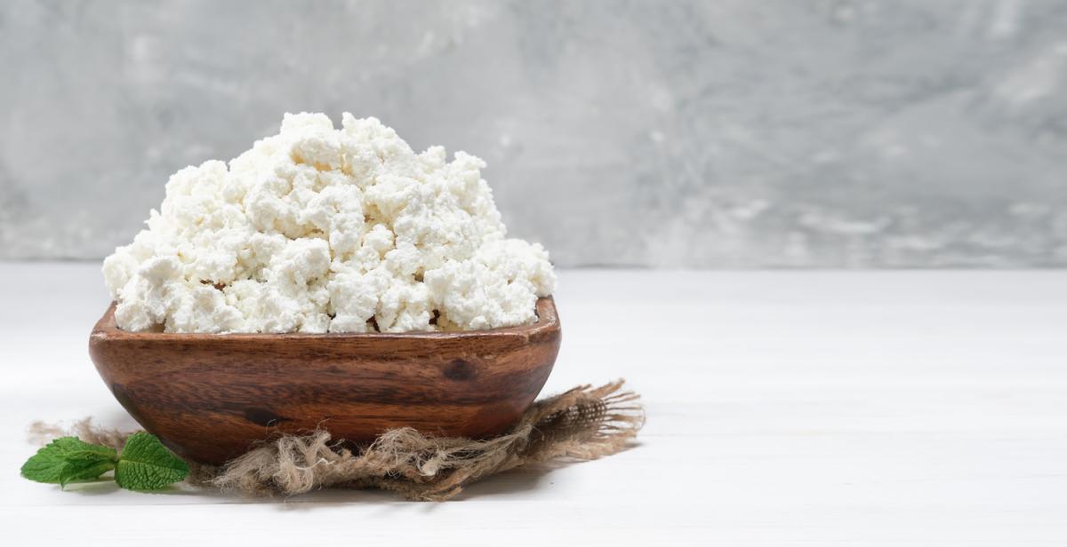 Cottage Cheese: A Versatile Dairy Delight. Image by ededchechine on Freepik.