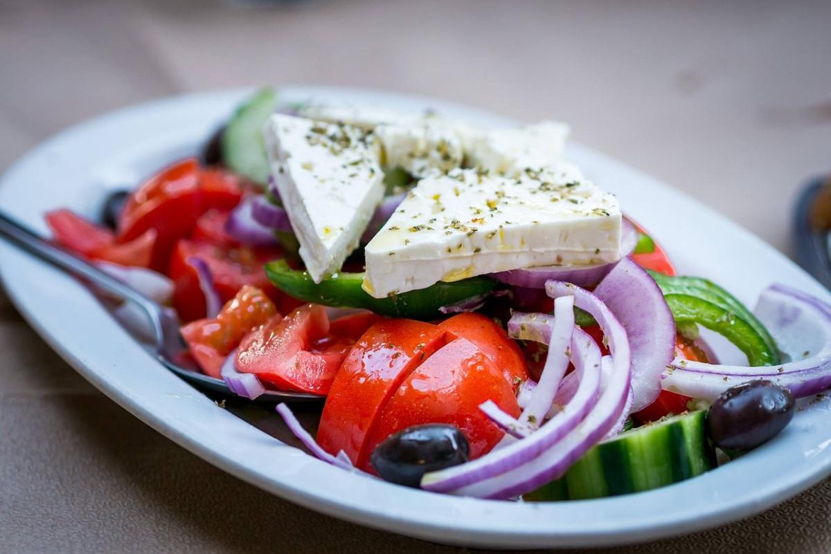 Feta Cheese: The Greek Culinary Treasure. Imagem de TheAndrasBarta por Pixabay.